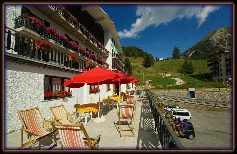 Hotel Des Alpes Foppolo Exteriér fotografie